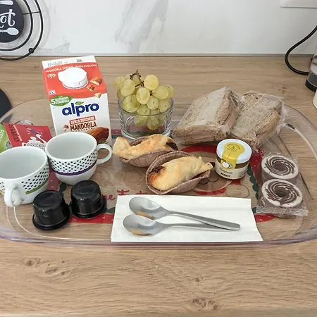 Bed & Breakfast La Via Del Mare